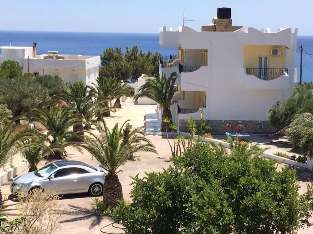 Elena S Beach Garden Ierápetra Eksteriør billede